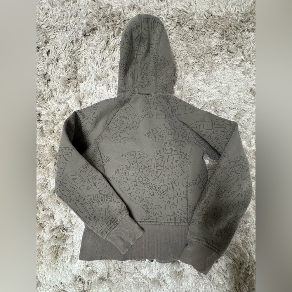 Lululemon Scuba hoodie - Picture 2 of 8
